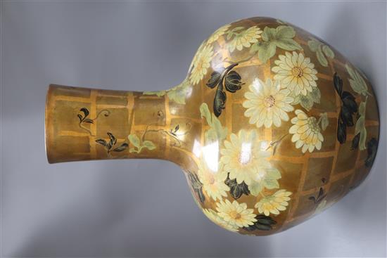 A gilt lacquer porcelain vase, height 51cm